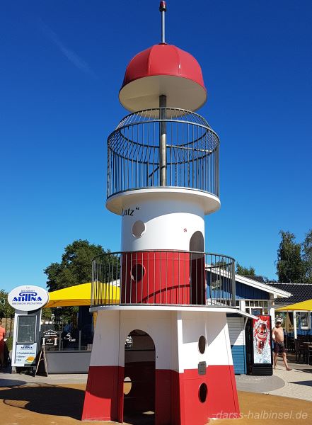 Leuchtturm Alter Lutz vor dem Experimentarium