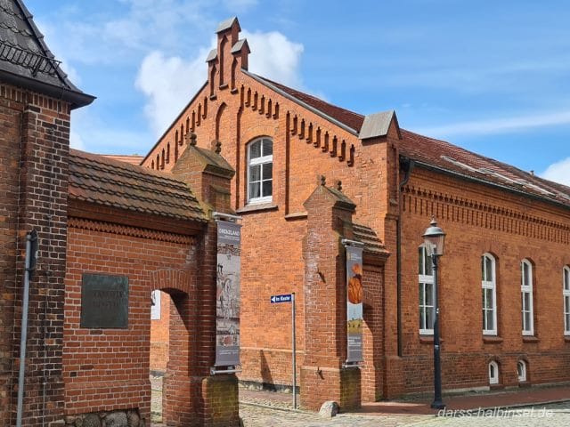 Eingang Deutsches Bernsteinmuseum